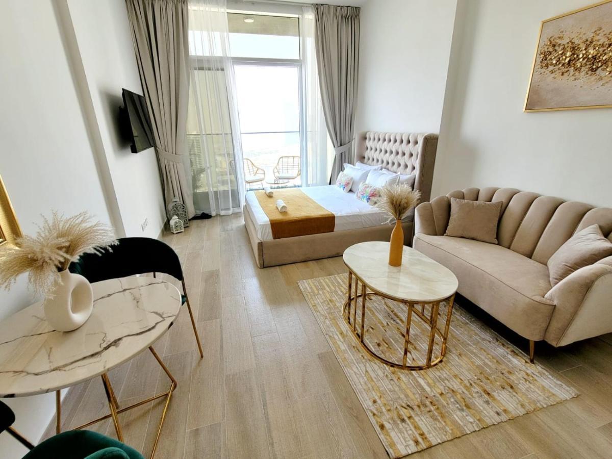 Bloom Height Tower Apartment Dubai Ngoại thất bức ảnh